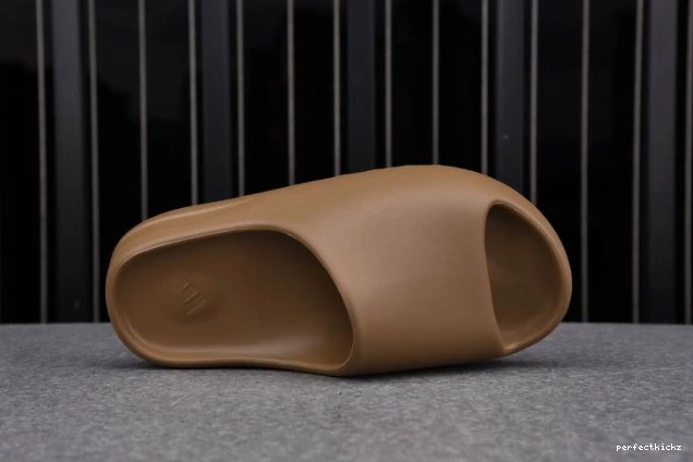Adidas Yeezy Slide Core G55492 0727